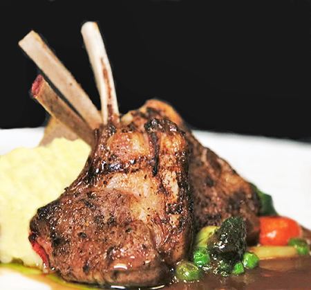 Grilled-Lamb-Chops-on-Mashed-Pots